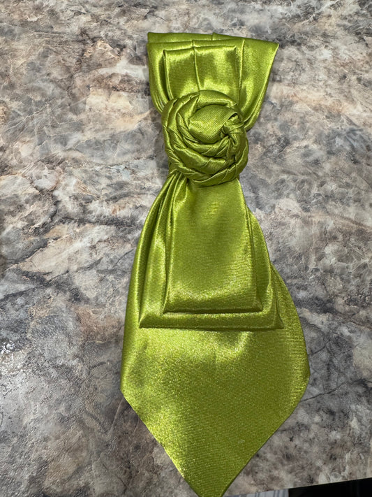 Lime Green Rose Twisted Tie