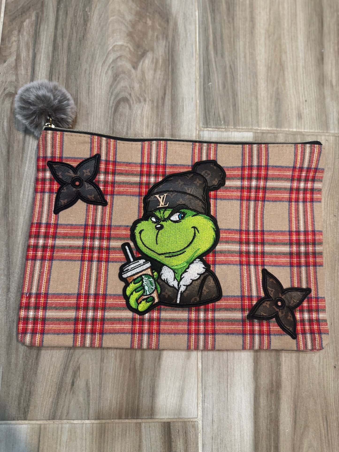 Grinch Clutch